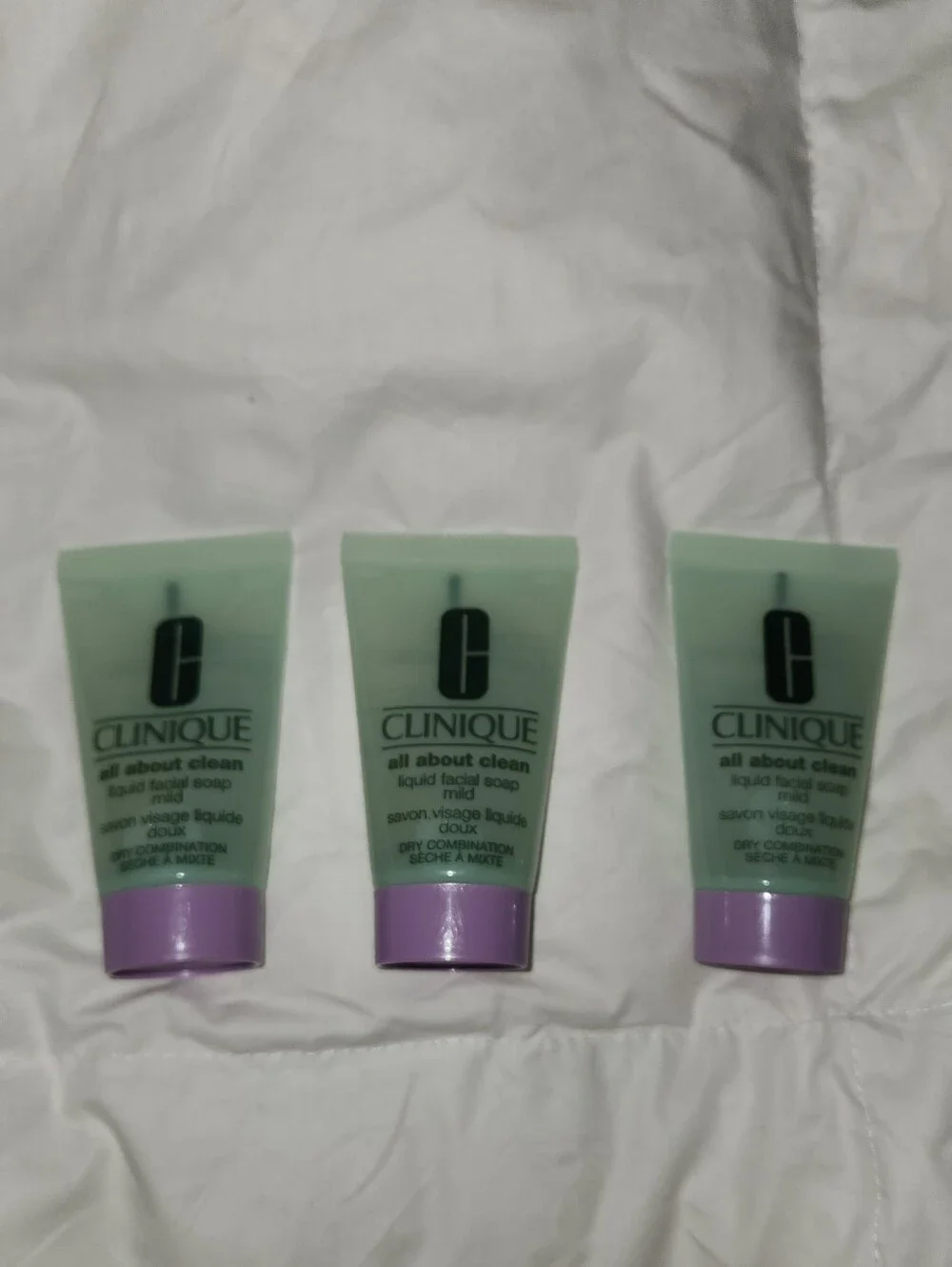Clinique 5 Piece Travel Size Face Wash & Face Moisturizer Bundle